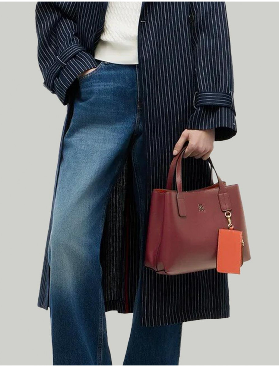 BOLSO TOMMY HILFIGER TH ICON MINI SATCHEL MARRoN