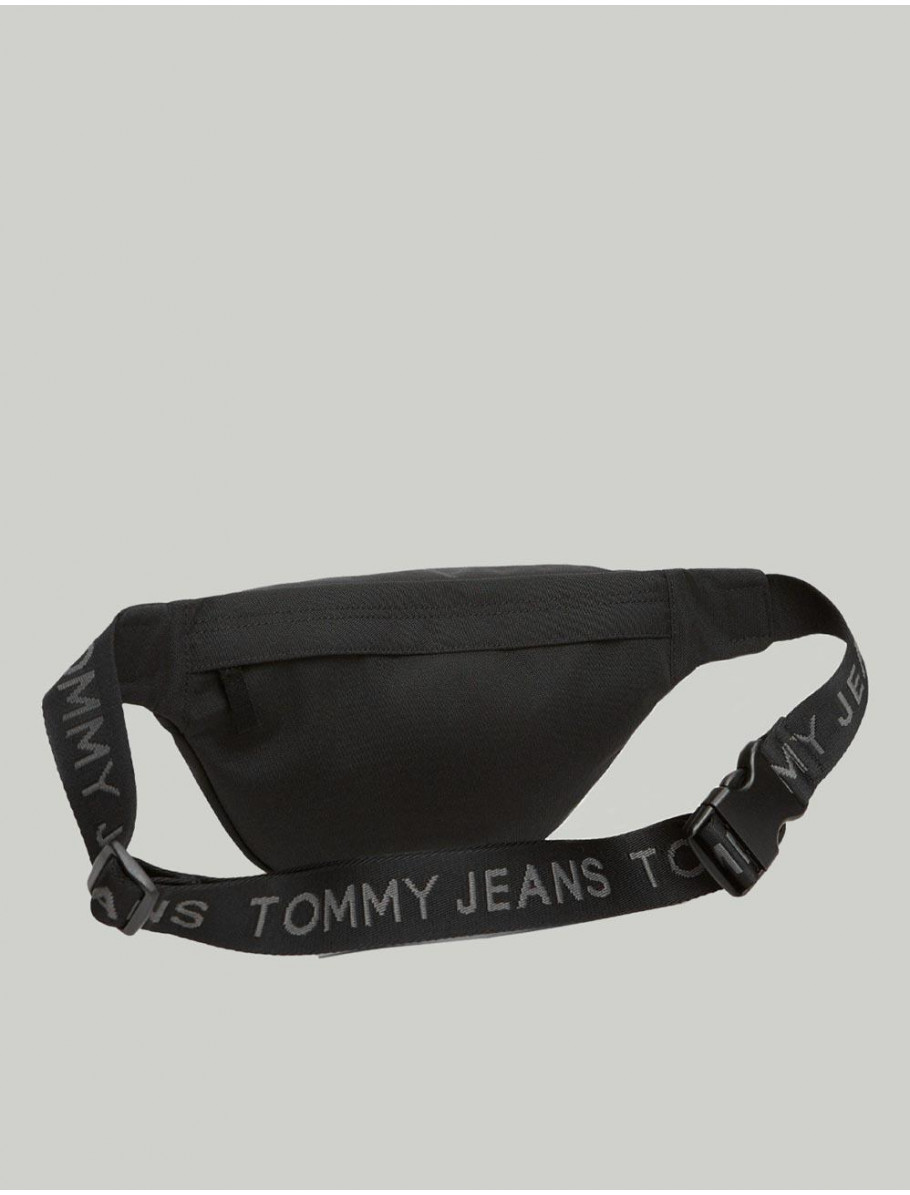 RINONERA TOMMY HILFIGER TJM ESS DAILY BUMBAG NEGRO