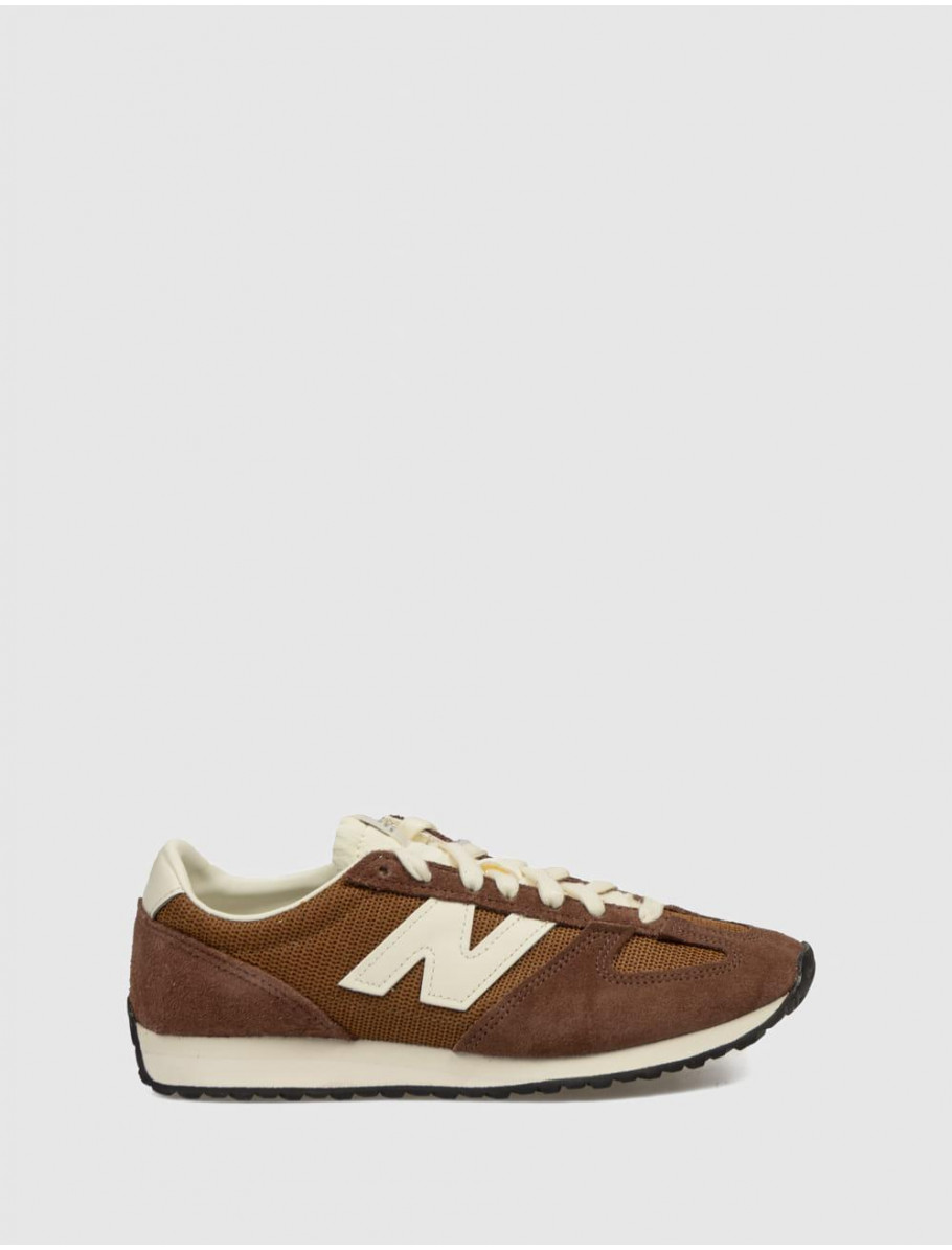 ZAPATILLA NEW BALANCE U471 MARRoN