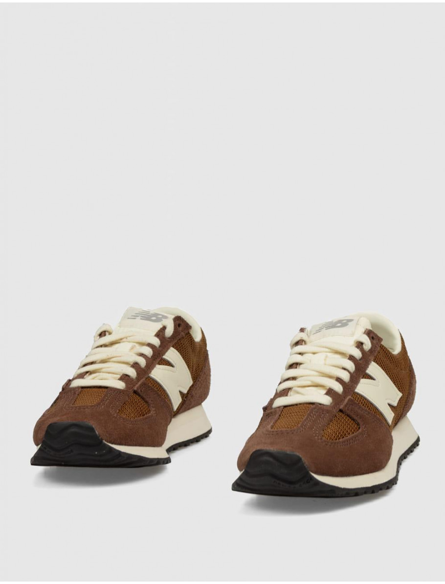 ZAPATILLA NEW BALANCE U471 MARRoN