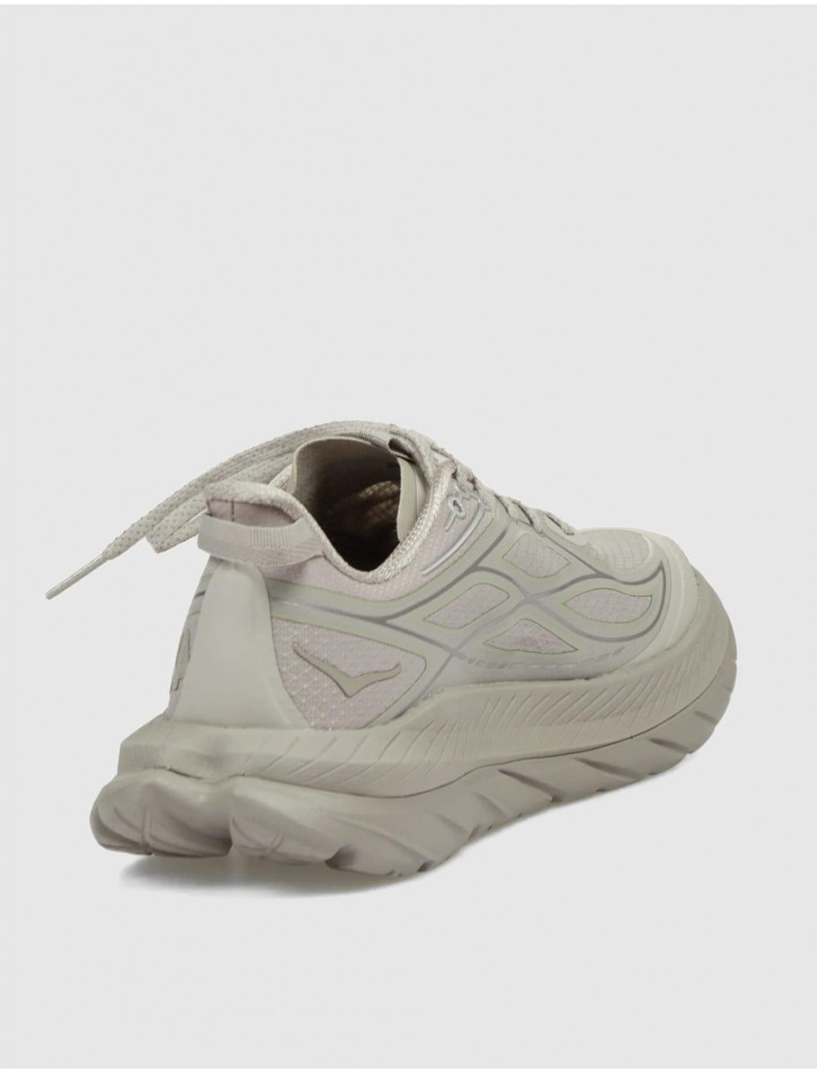 ZAPATILLA HOKA MACH REMASTERED TAUPE