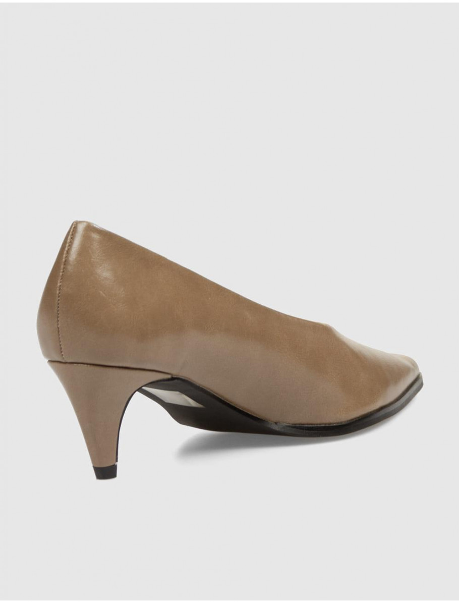 SALoN KAMOME TRENDS TANTE TAUPE