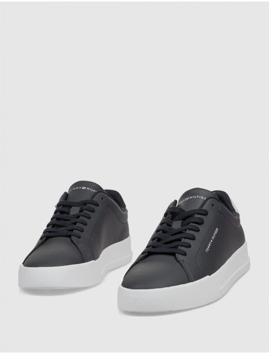 ZAPATILLA TOMMY HILFIGER TH COURT CORE ESS LEATHER MARINO