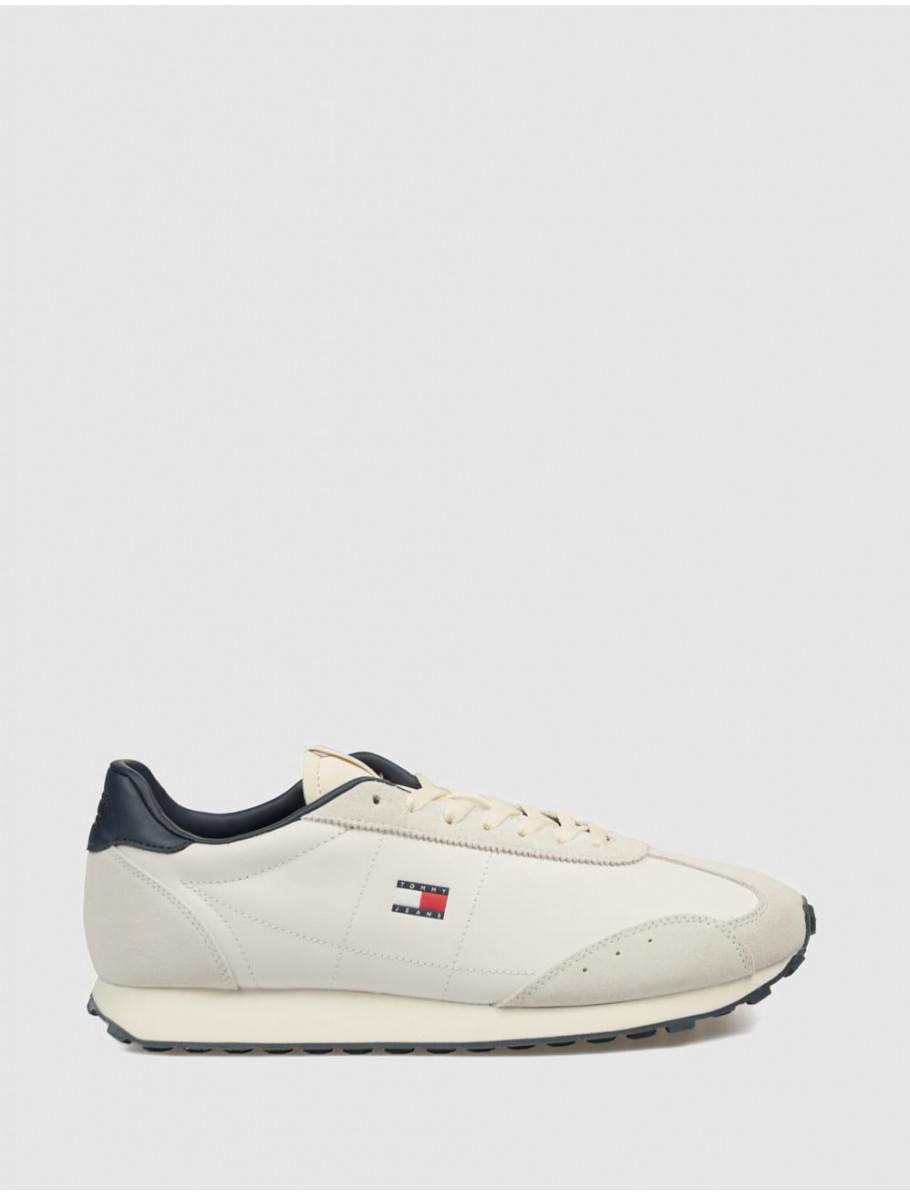 ZAPATILLA TOMMY HILFIGER TJM RETRO RUNNER ARCHIVE MIX BEIG