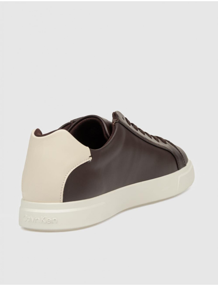 ZAPATILLA CALVIN KLEIN LOW PROF CUPSOLE LTH MARRoN