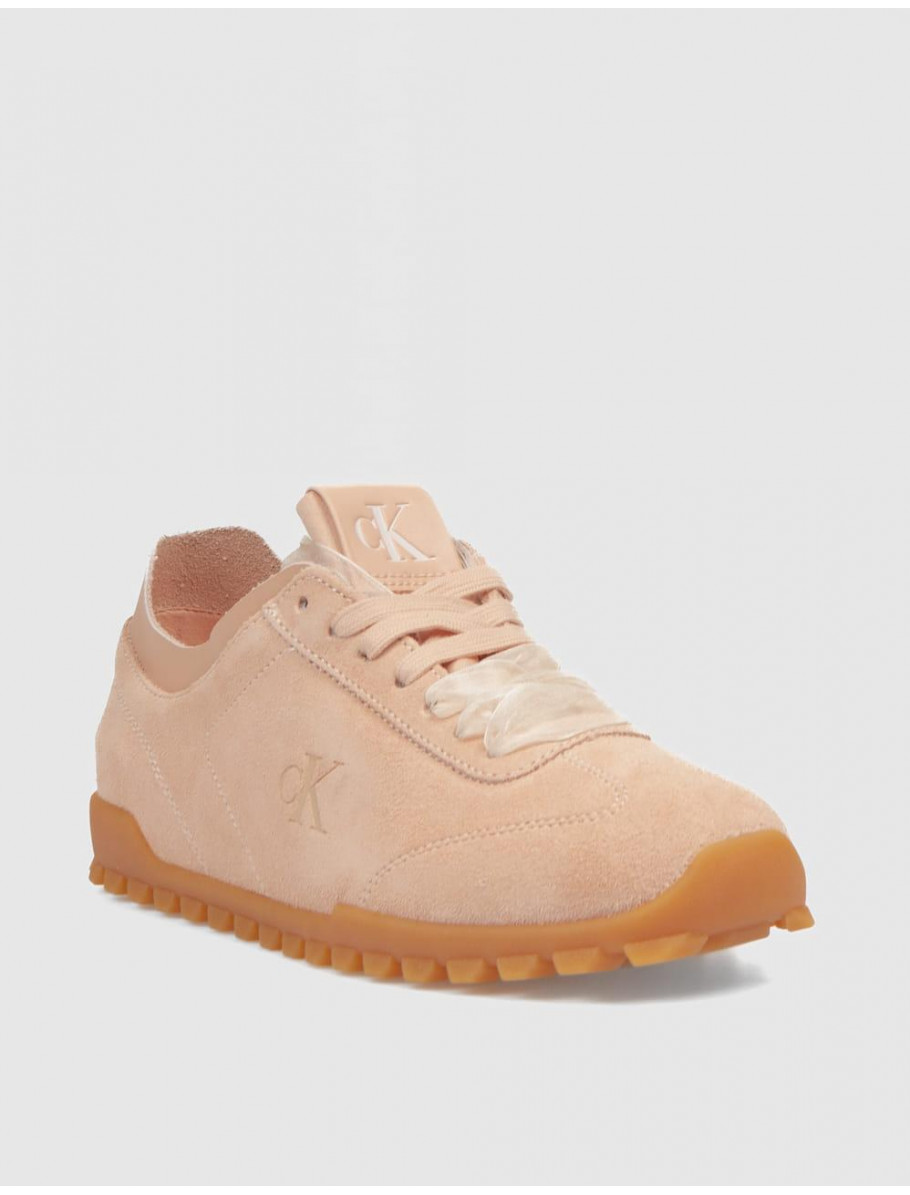 ZAPATILLA CALVIN KLEIN LOW PROFILE RUN MG SUE DB LACES NUDE