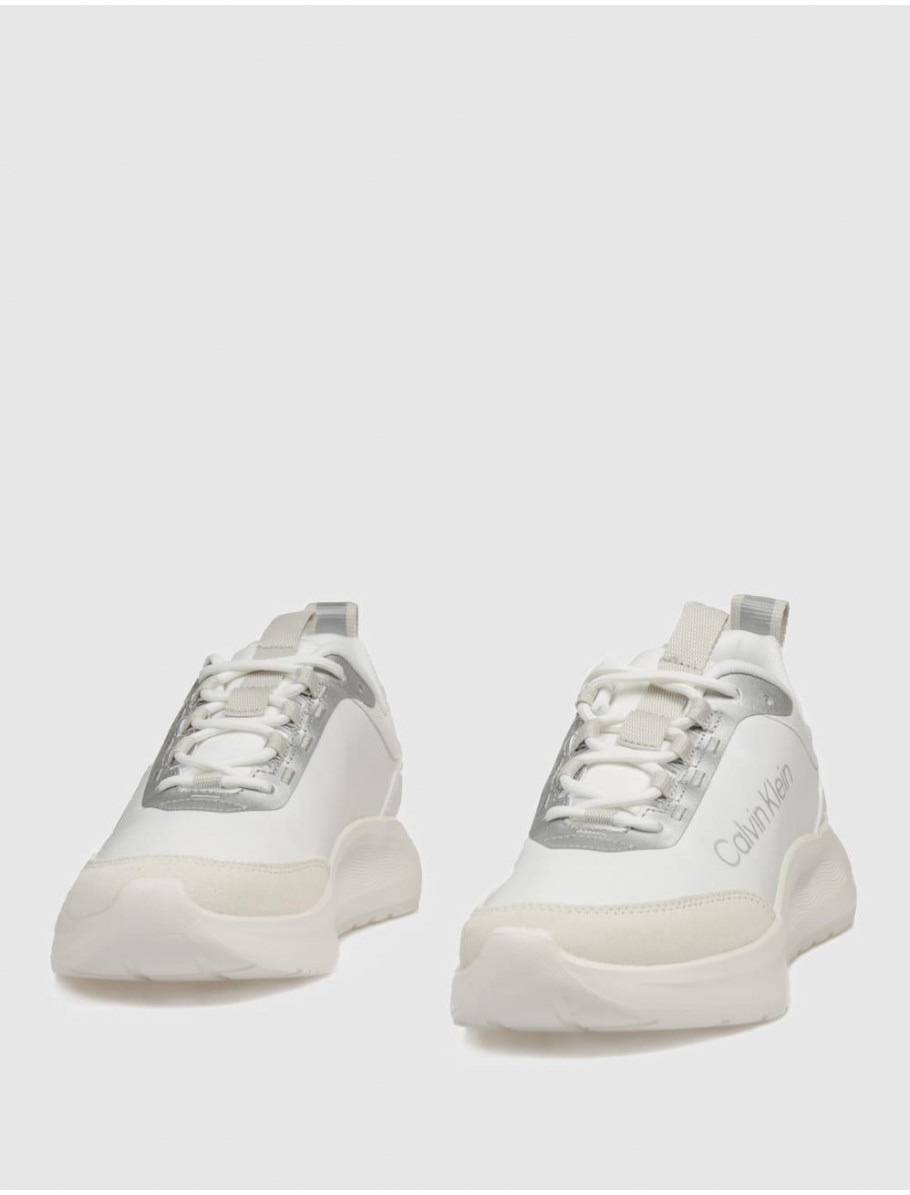 ZAPATILLA CALVIN KLEIN LIGHT EVA RUN ESS LAC NY SU WMN BLANCO