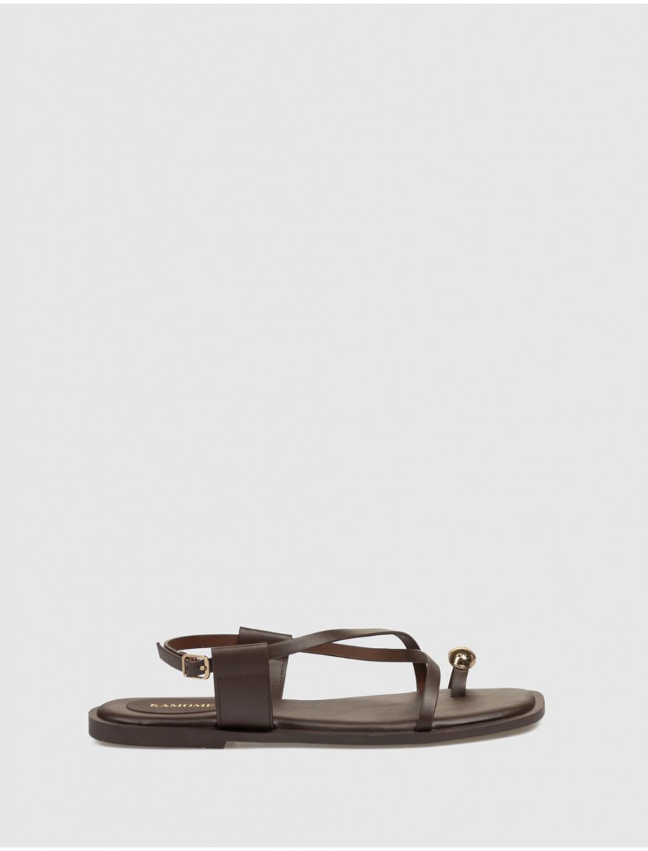 SANDALIA DE DEDO KAMOME TRENDS JOBO MARRoN