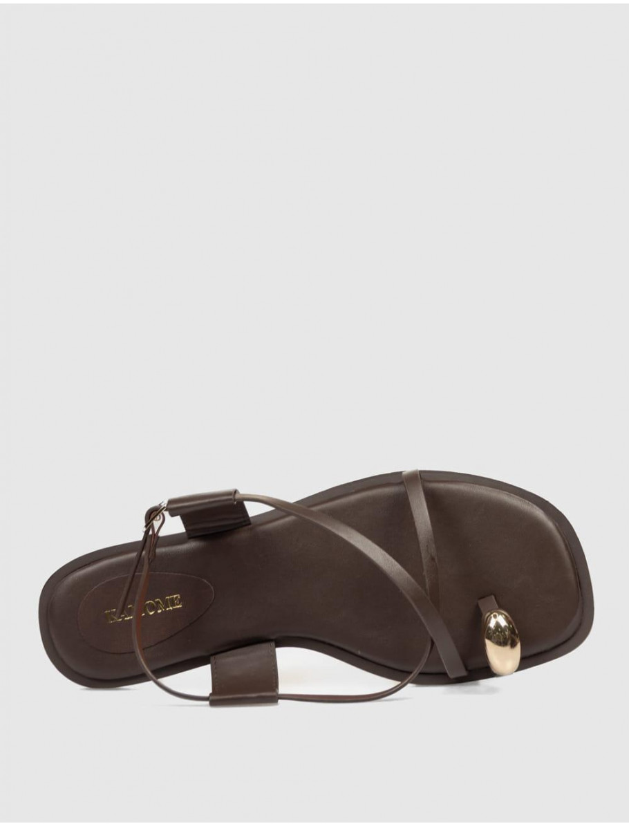 SANDALIA DE DEDO KAMOME TRENDS JOBO MARRoN