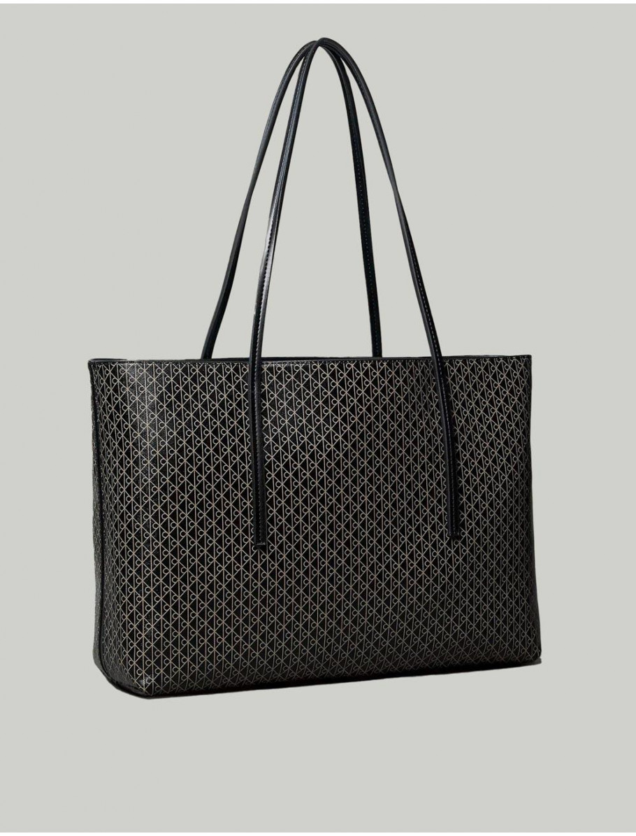 BOLSO CALVIN KLEIN EMBLEM AOP TOTE W POUCH MARRoN