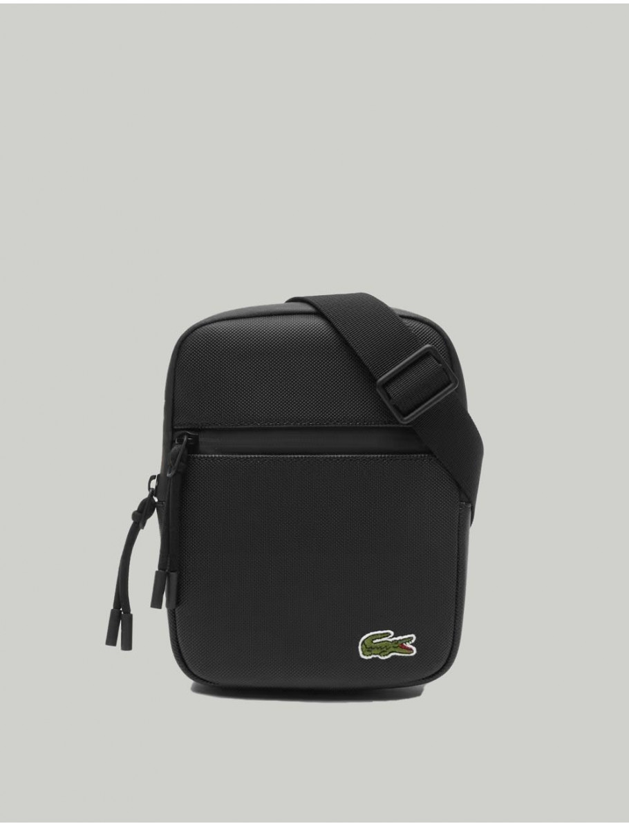BANDOLERA LACOSTE S FLAT CROSSOVER NEGRO