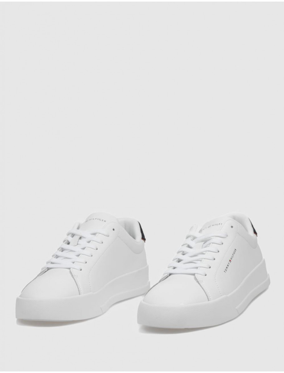 ZAPATILLA TOMMY HILFIGER TH COURT LTH DETAIL ESS BLANCO