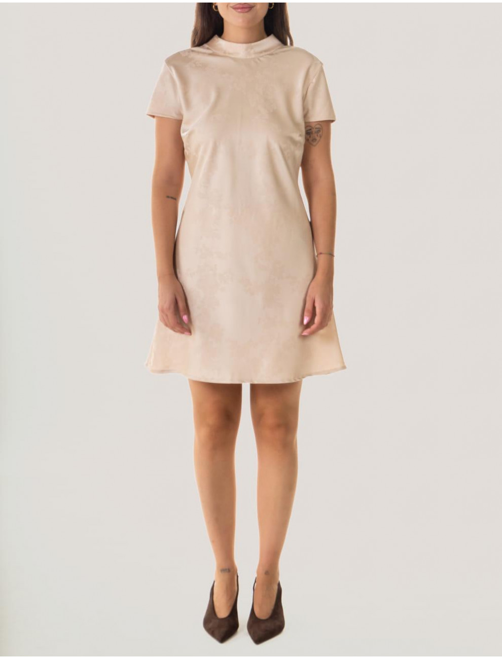 VESTIDO OBVIO NUCIA BEIG