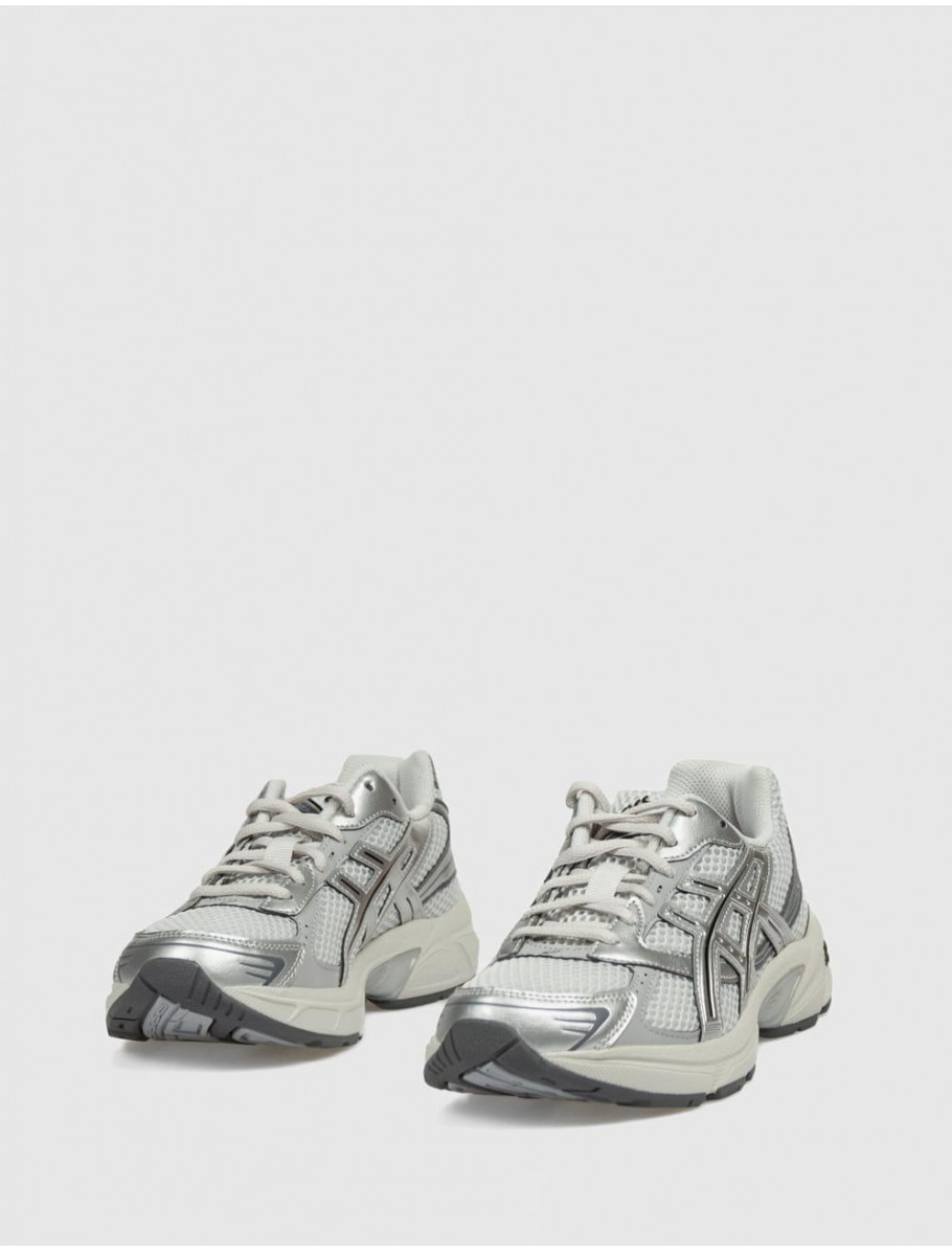 ZAPATILLA ASICS GEL 1130 GRIS
