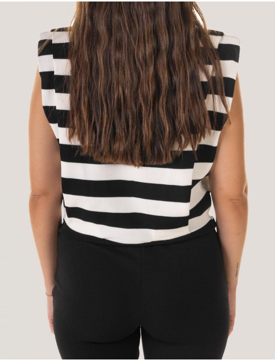 CAMISETA OBVIO MINA NEGRO