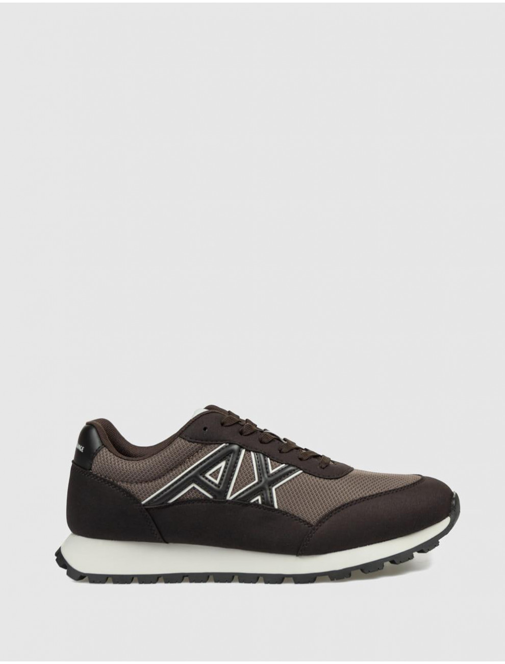ZAPATILLA ARMANI EXCHANGE XM001960 MARRoN