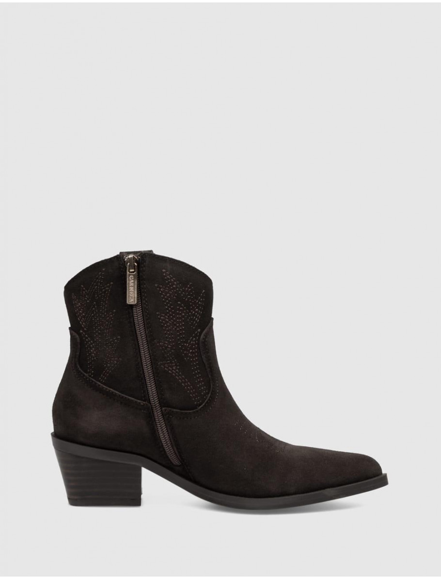 BOTiN CARMELA 164390 MARRoN