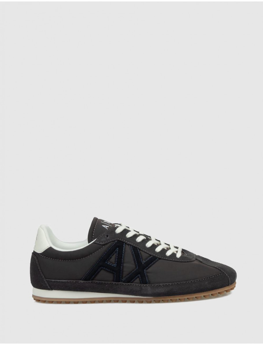 ZAPATILLA ARMANI EXCHANGE XM003390 MARRoN