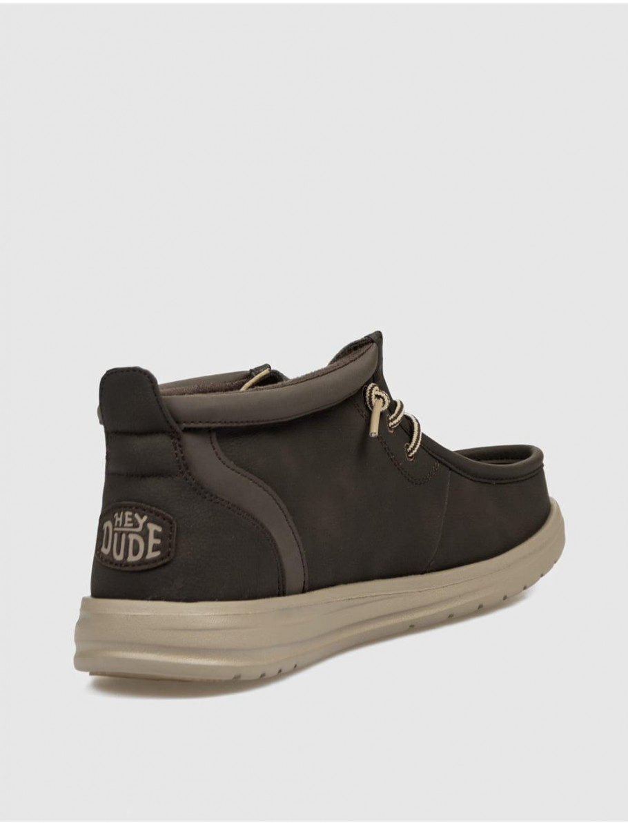 ZAPATILLA DUDE WALLY MID GRIPR CLASSIC MARRoN