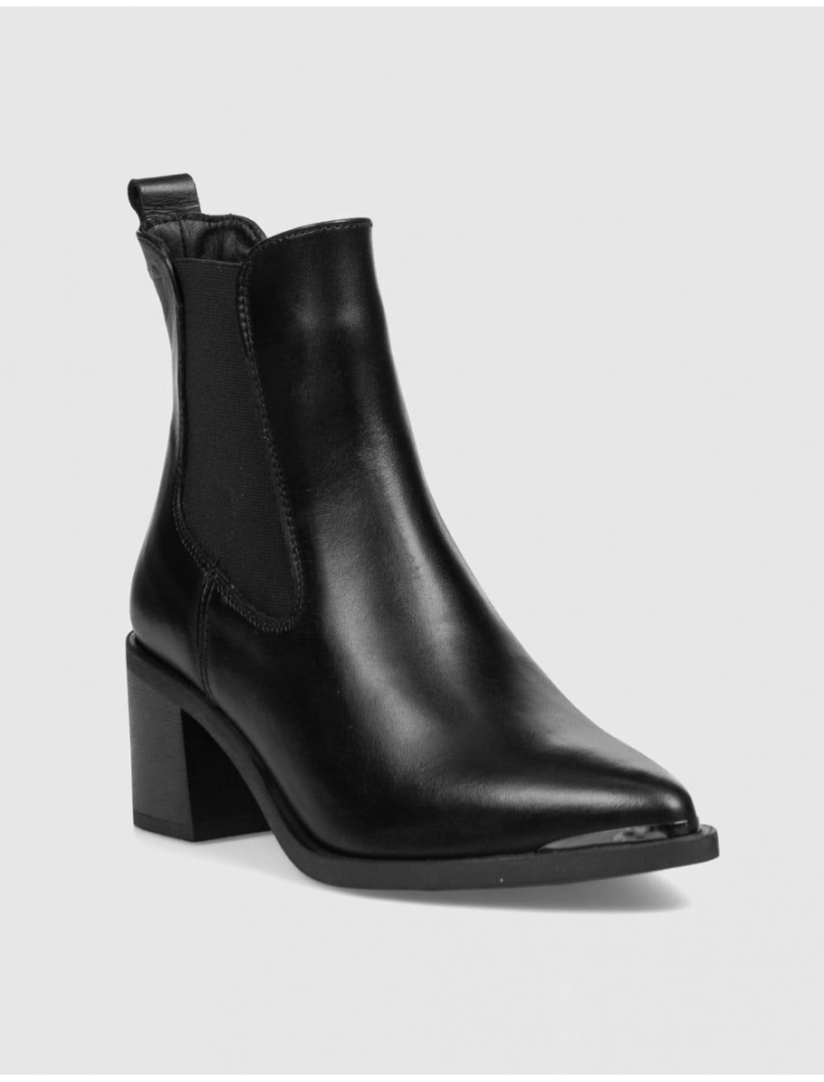 BOTiN TAMARIS I 25301 45 NEGRO