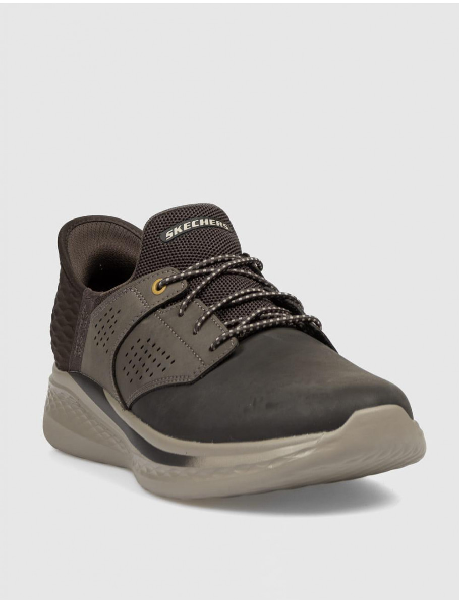 ZAPATILLA SKECHERS SLADE MACKLIN MARRoN