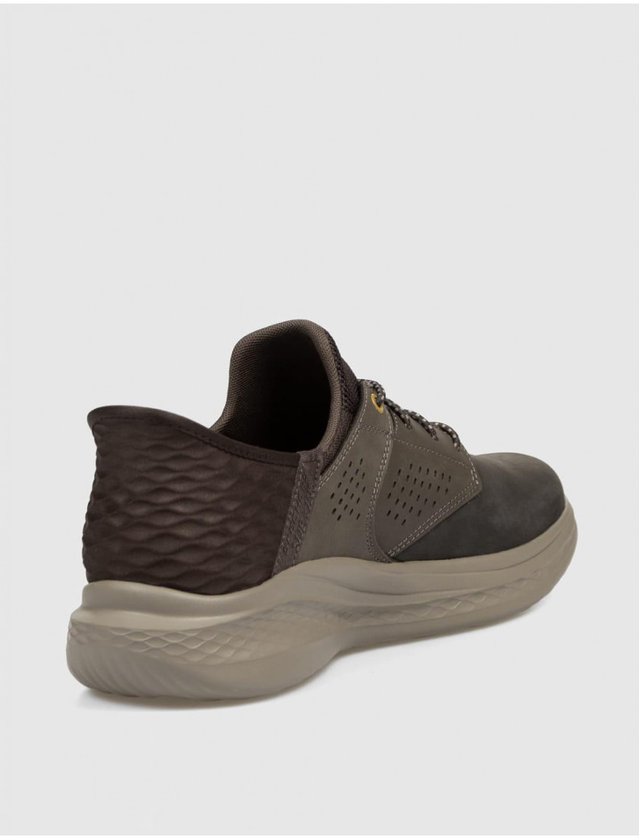 ZAPATILLA SKECHERS SLADE MACKLIN MARRoN