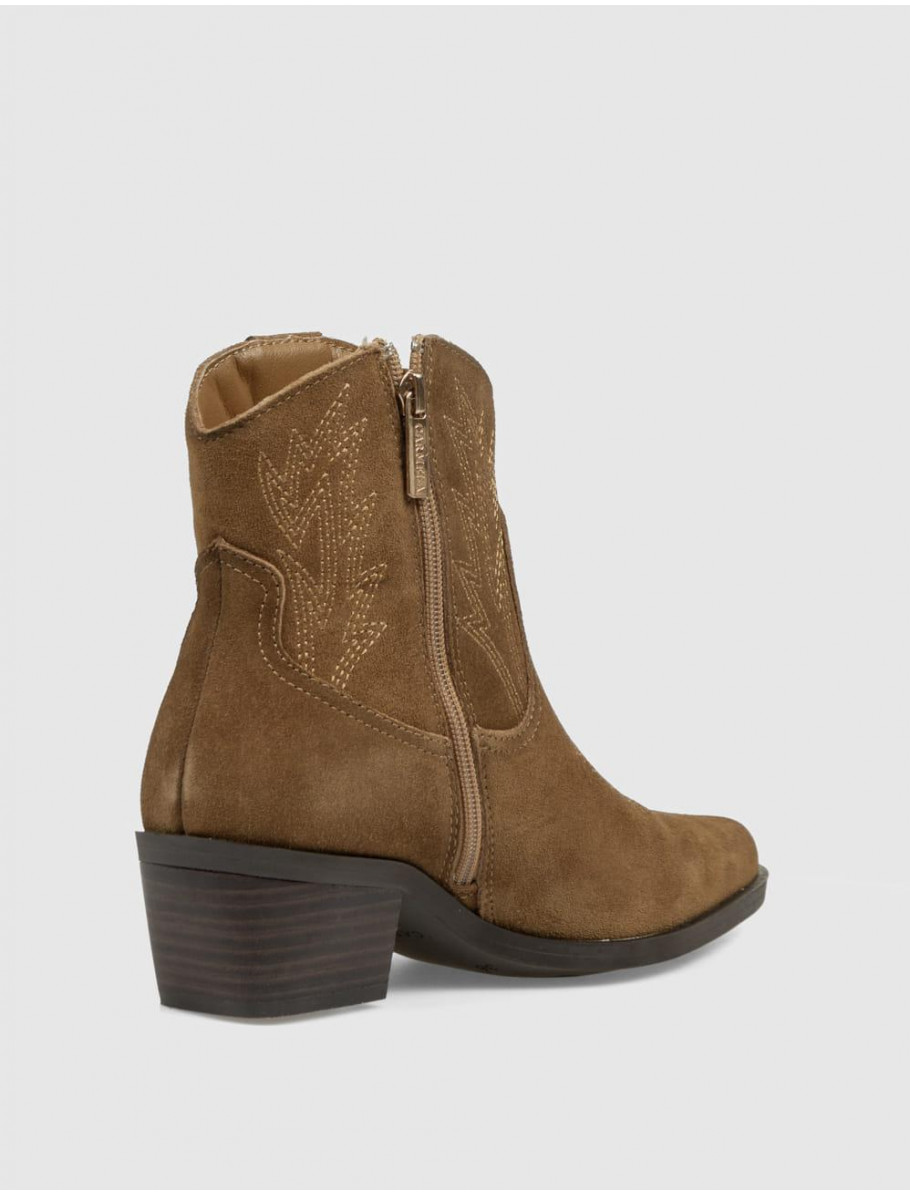 BOTiN CARMELA 164390 CaMEL