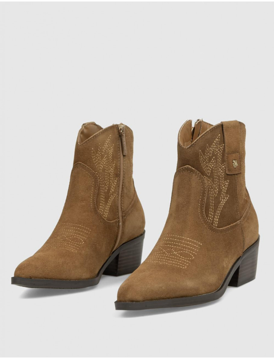 BOTiN CARMELA 164390 CaMEL