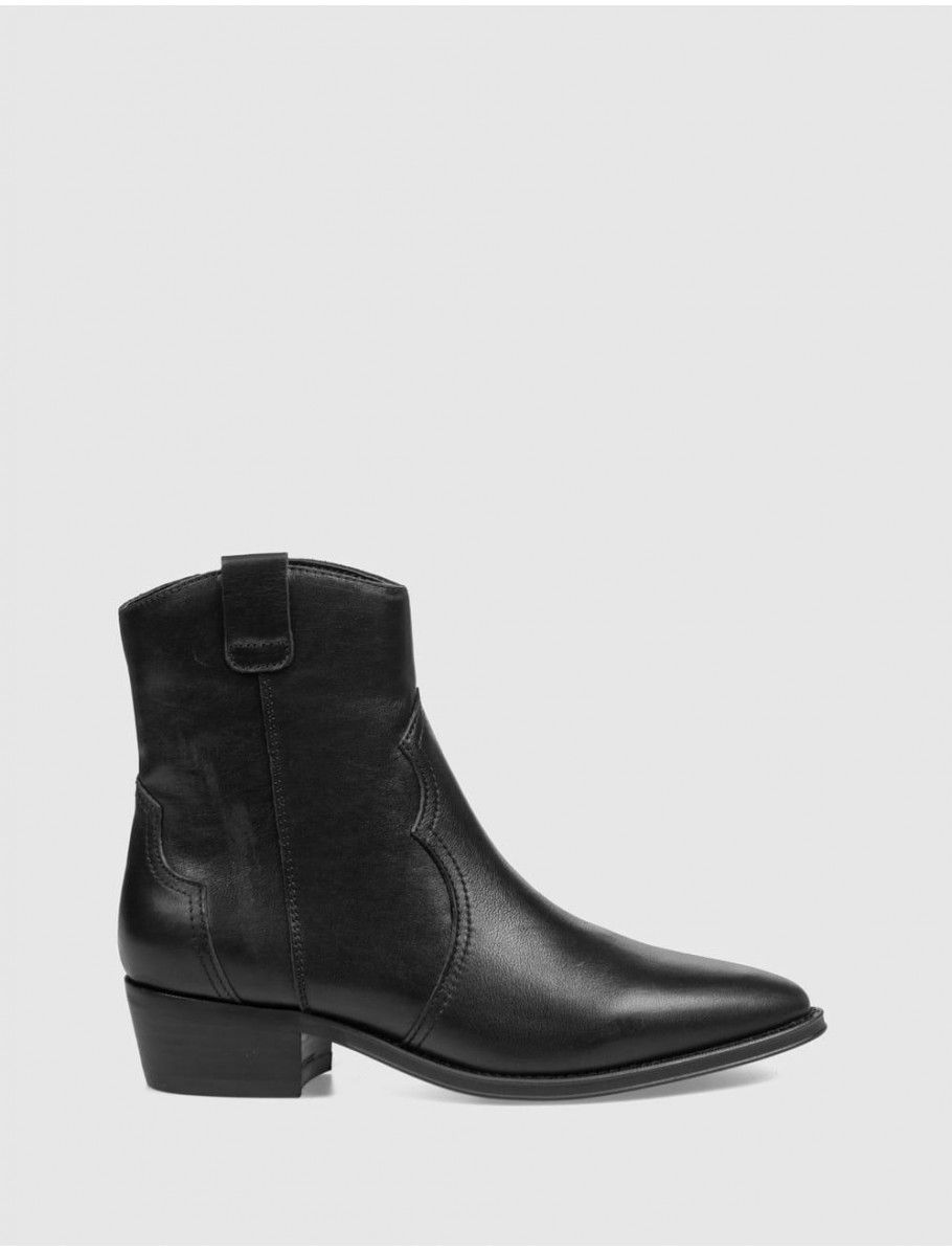 BOTiN ANOTHER TREND 5644 NEGRO
