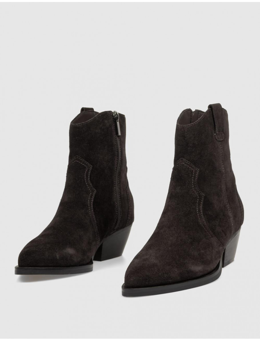 BOTiN ANOTHER TREND 5689 MARRoN OSCURO