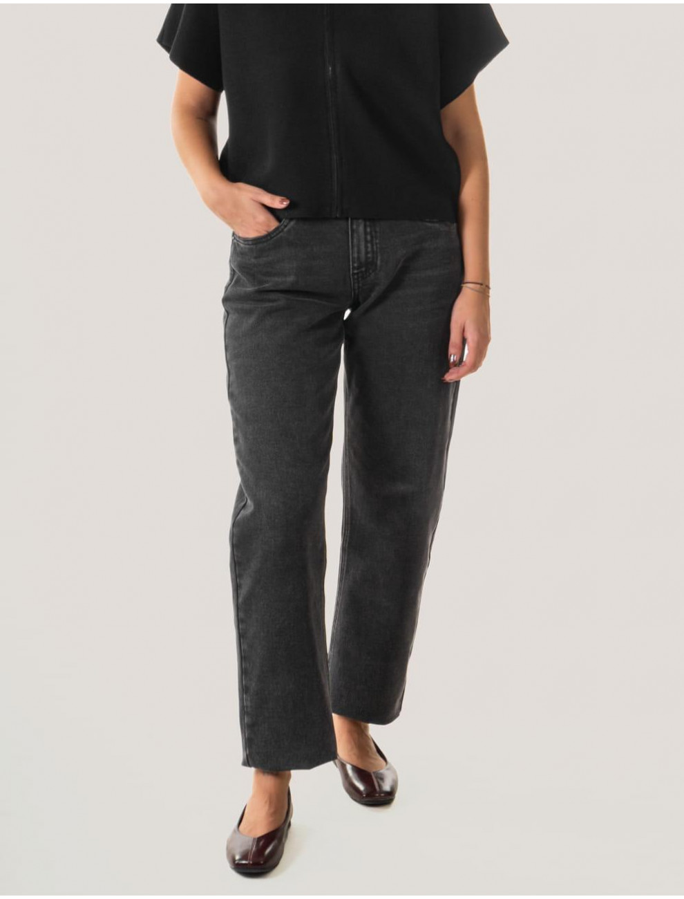 PANTALoN OBVIO CANTHOS NEGRO