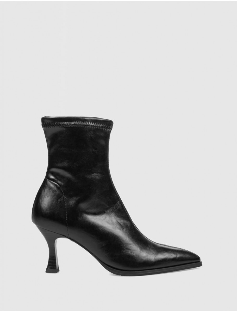 BOTiN MISS ELASTIC ZETA PLUS 78039 NEGRO
