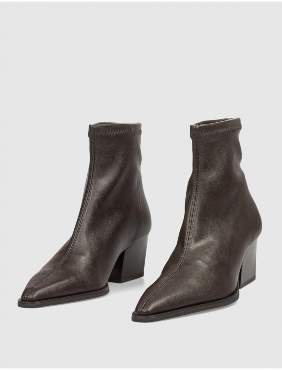 BOTiN MISS ELASTIC TEXACO 078151 MARRoN