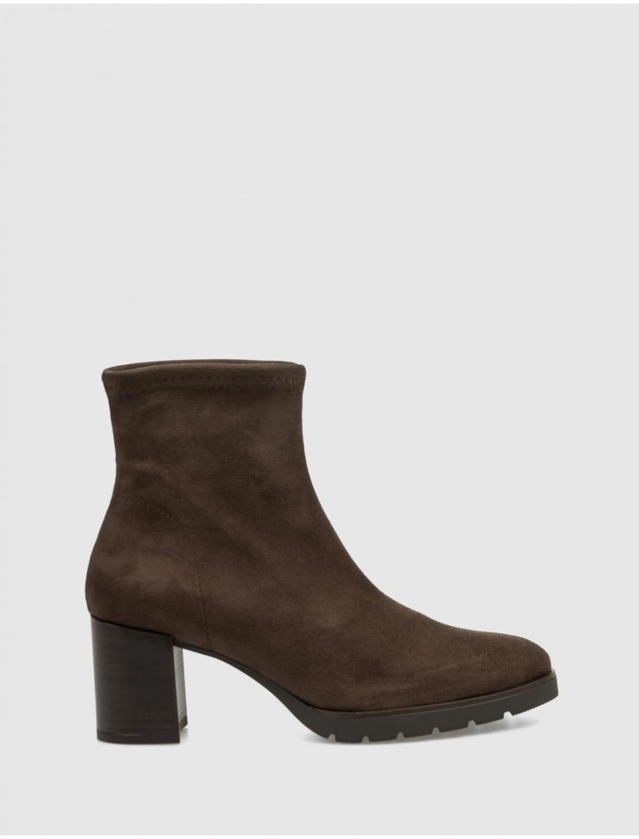 BOTiN MISS ELASTIC MENPHIS 078174 MARRoN