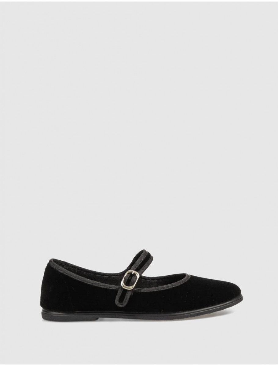 MERCEDITA MACARENA RANIA 1 NEGRO