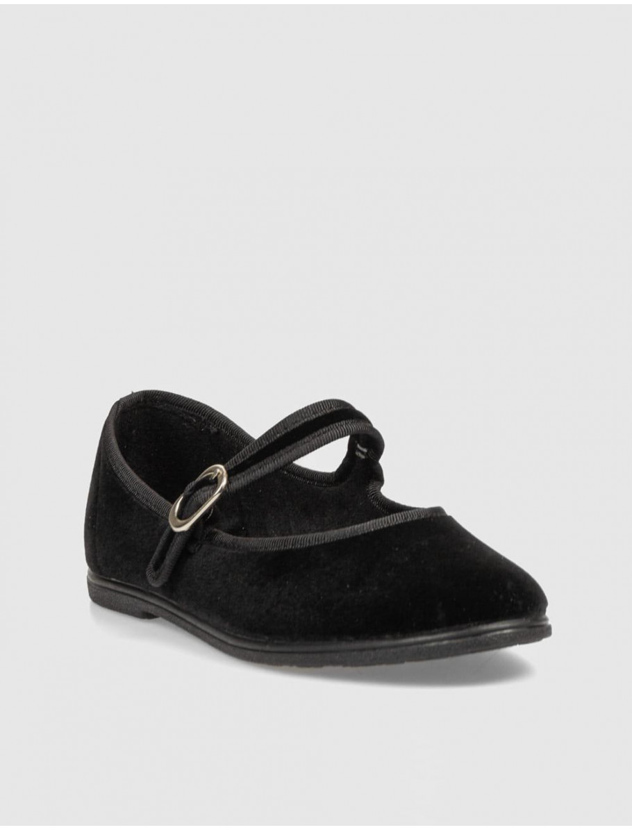 MERCEDITA MACARENA RANIA 1 NEGRO