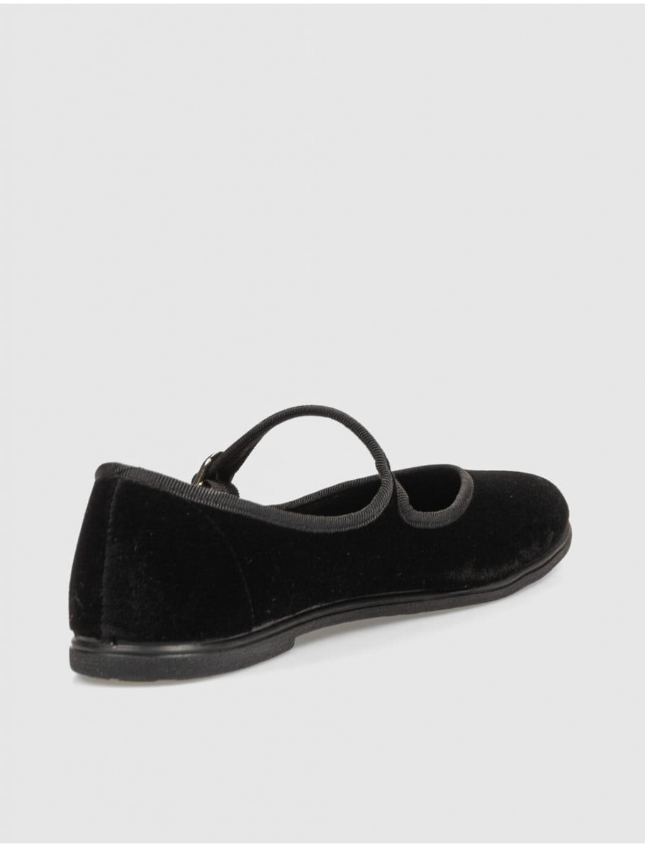 MERCEDITA MACARENA RANIA 1 NEGRO