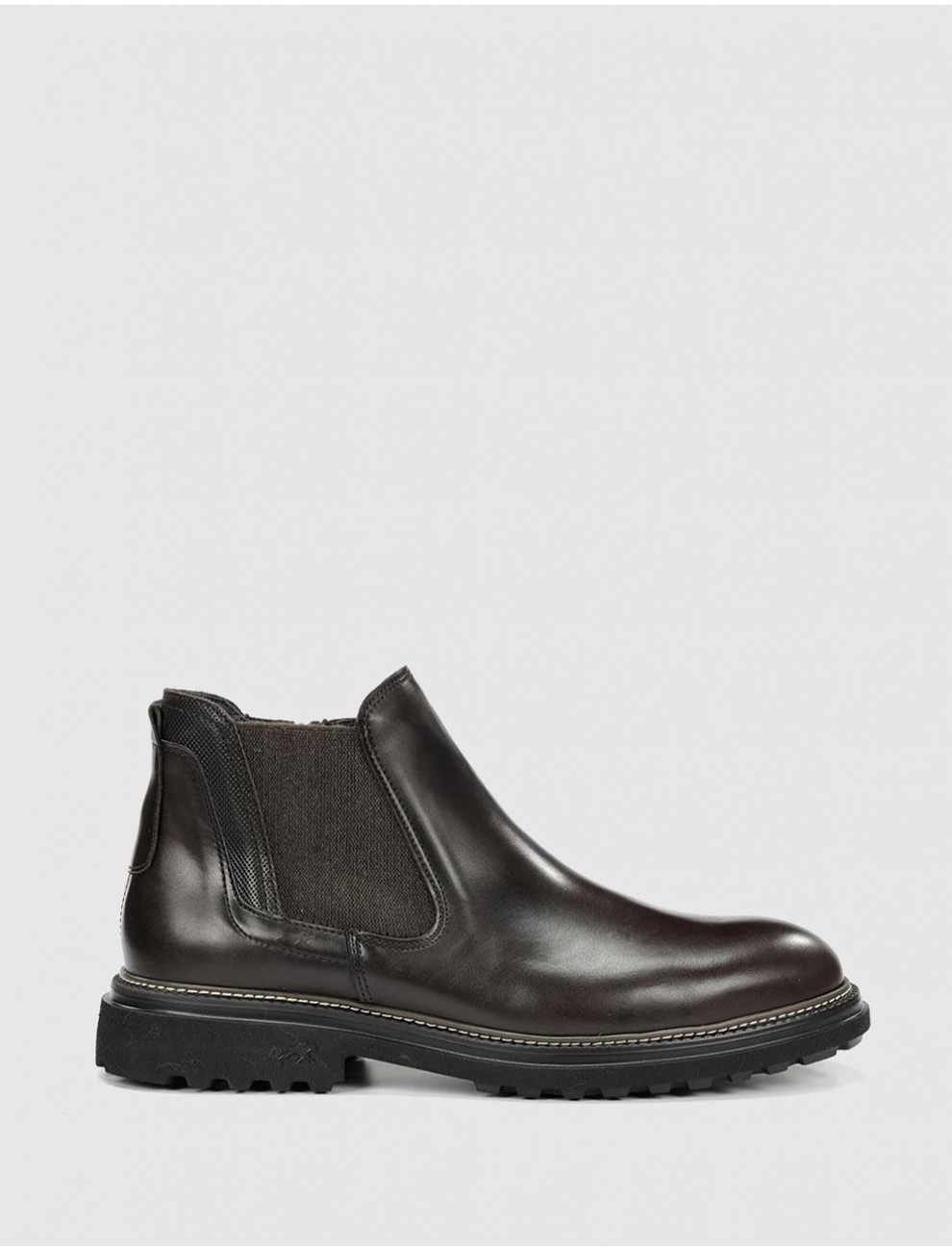 BOTiN FLUCHOS F2057 MARRoN