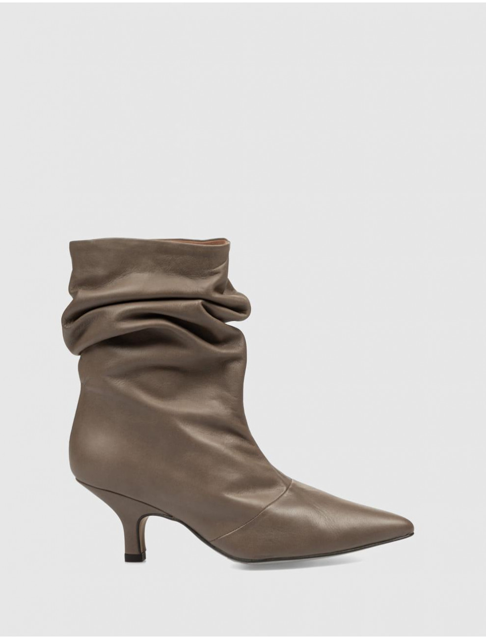 BOTiN ANGEL ALARCON 26533 TAUPE