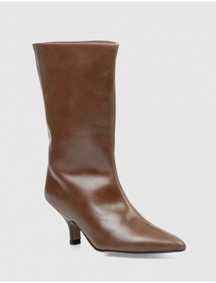 BOTiN ANGEL ALARCON 26614 CUERO