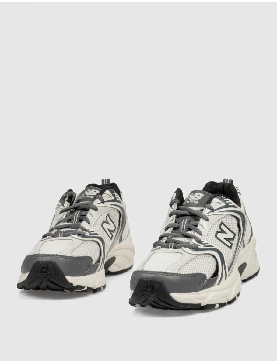 ZAPATILLA NEW BALANCE U530 BLANCO GRIS