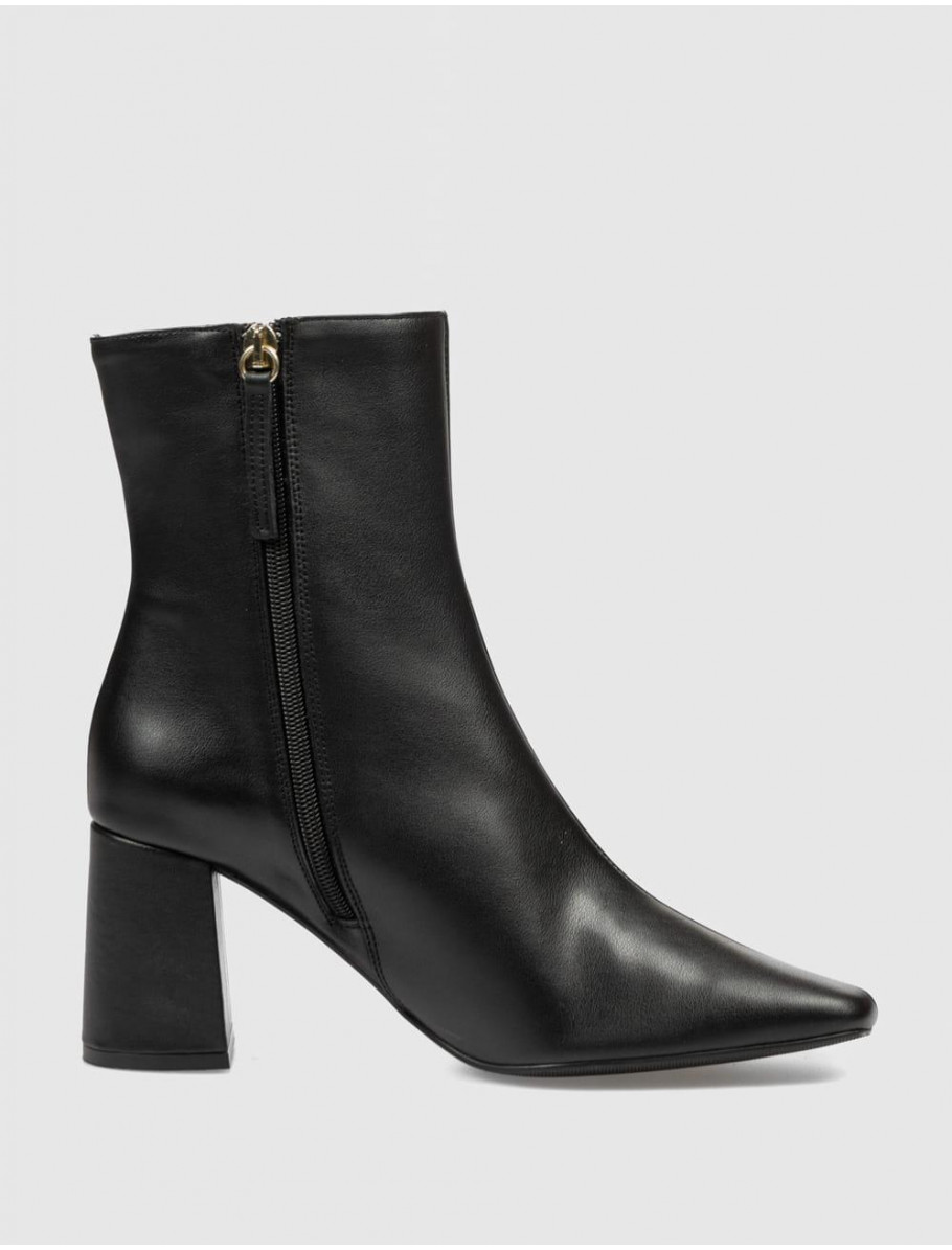 BOTiN ANGEL ALARCON 26552 NEGRO