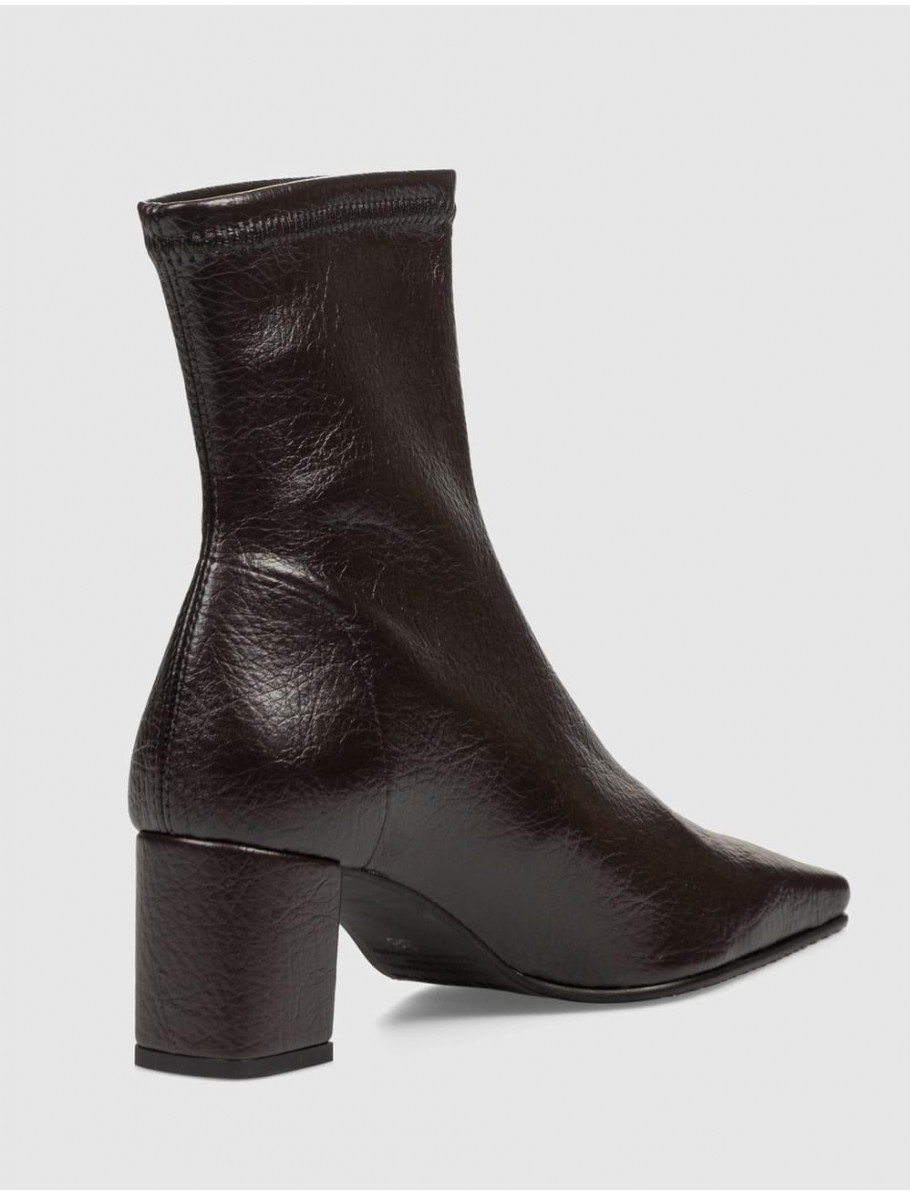 BOTiN MISS ELASTIC LUZES 075357 MARRoN