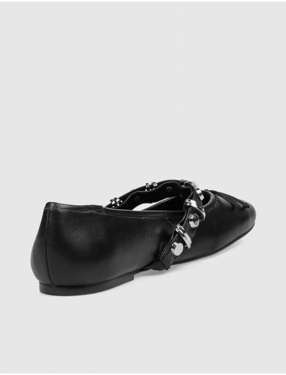MERCEDITA KAMOME TRENDS PHAILINA NEGRO