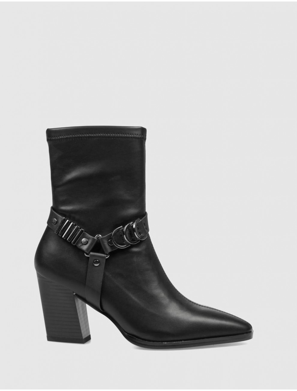 BOTiN LODI A ADELA NEGRO