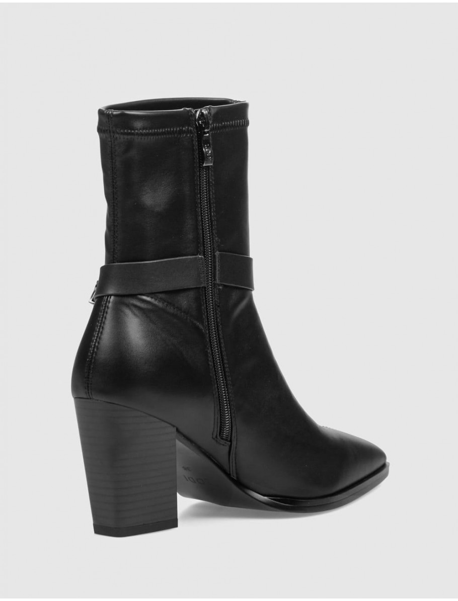 BOTiN LODI A ADELA NEGRO