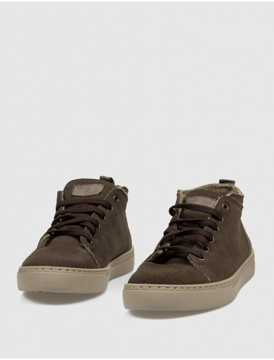 ZAPATILLA NATURAL WORLD ADEL MARRoN