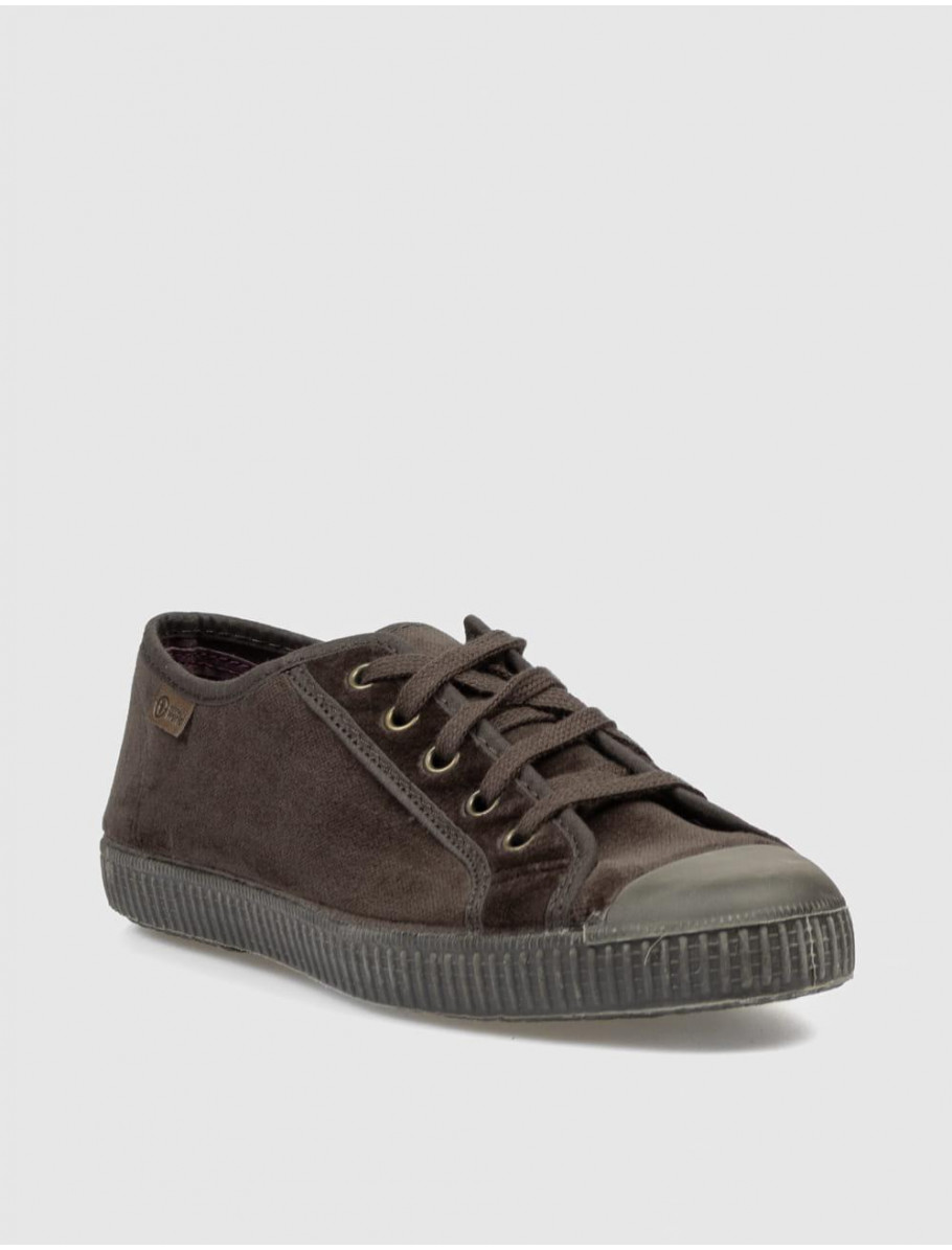 ZAPATILLA NATURAL WORLD 533 MARRoN