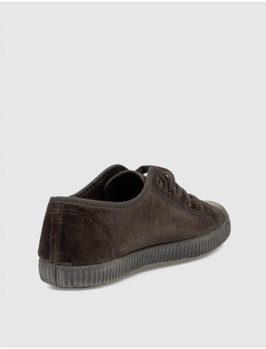 ZAPATILLA NATURAL WORLD 533 MARRoN
