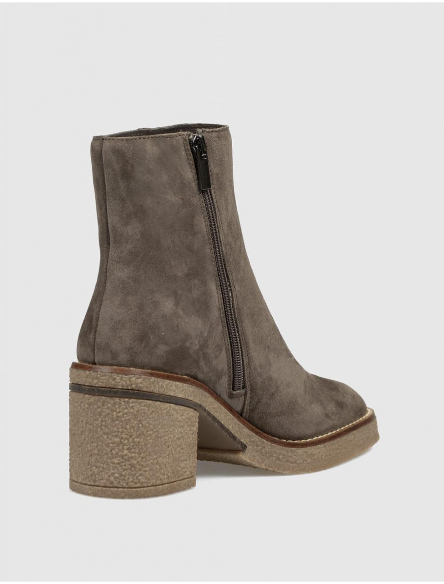 BOTiN ANOTHER TREND 5672 MARRoN